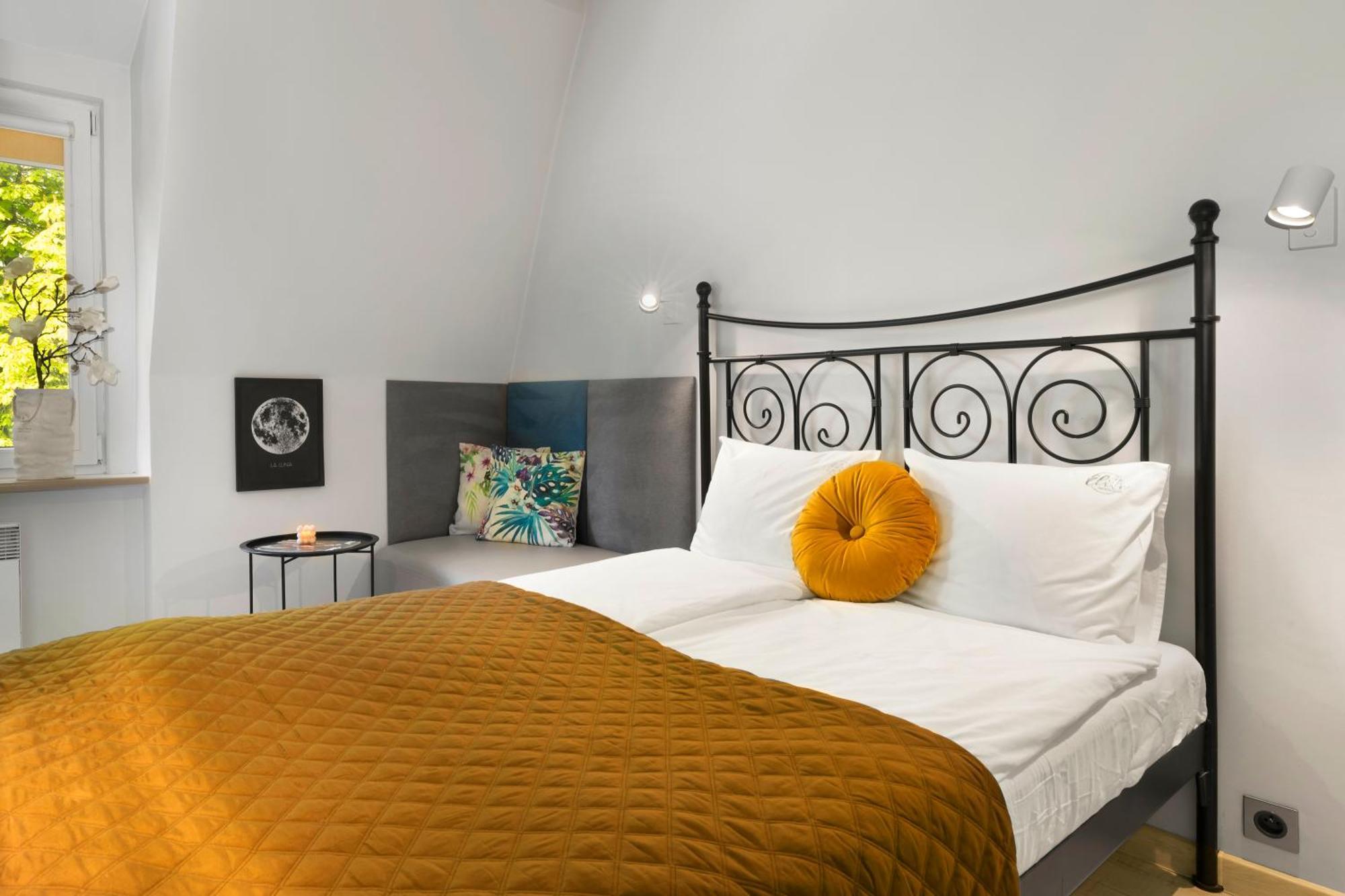 Elite Apartments City Center Cosy Attic Гданск Екстериор снимка
